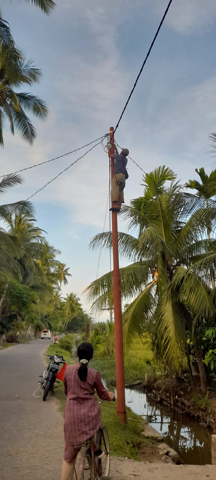 Pengadaan Lampu Jalan